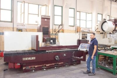 Industrielle Fertigungsmaschinen im SEGA-M-Werk